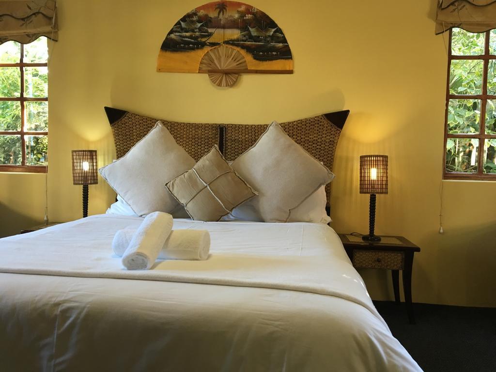 Smart Villa Guest House Ист-Лондон Экстерьер фото